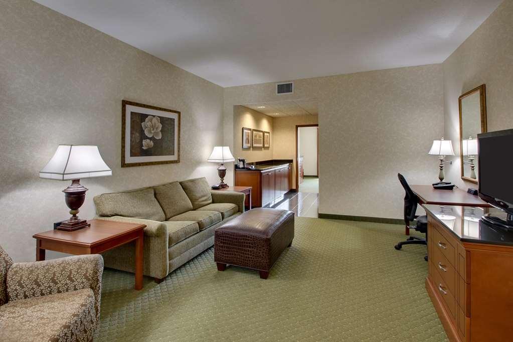 Drury Inn & Suites St. Louis Arnold Room photo